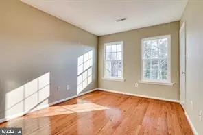 Ashburn, VA 20147,45033 FELLOWSHIP SQ