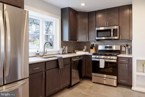 Manassas, VA 20110,8719 JACKSON AVE