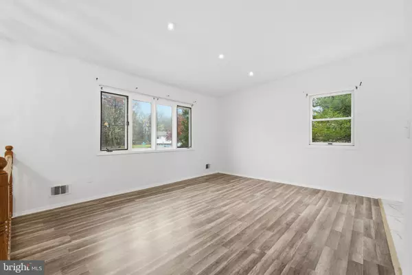 Piscataway, NJ 08854,80 MITCHELL AVE