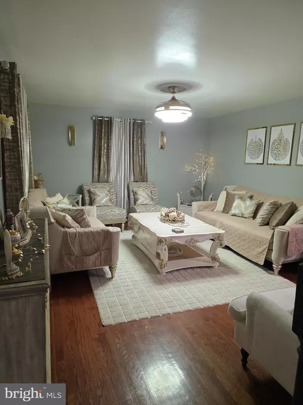 Baltimore, MD 21228,1407 ADAMSVIEW RD