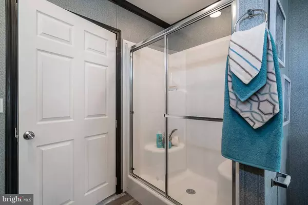 Ephrata, PA 17522,30B DEBRA CIR