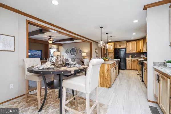 Ephrata, PA 17522,30C DEBRA CIR