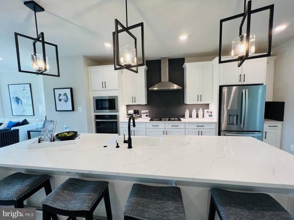 Cockeysville, MD 21030,246 HICKORY HOLLOW CT