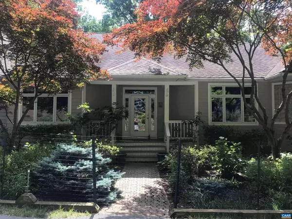 Nellysford, VA 22958,423 FOOTHILLS DR