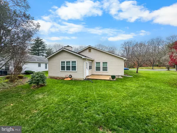 Annapolis, MD 21401,950 BERMUDA LN