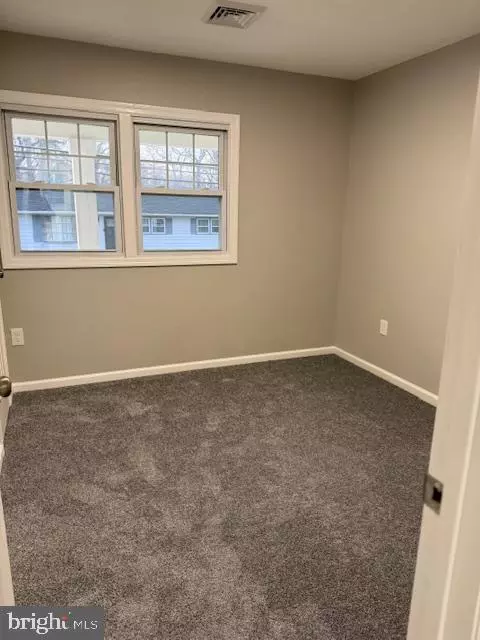 Browns Mills, NJ 08015,502 HUNTER BLVD