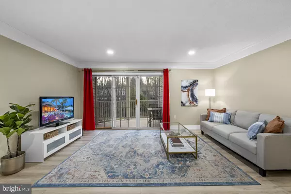 Franklin Park, NJ 08823,139 RACHEL CT