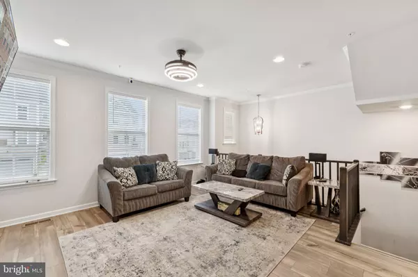 Upper Marlboro, MD 20774,8906 BECKETT ST