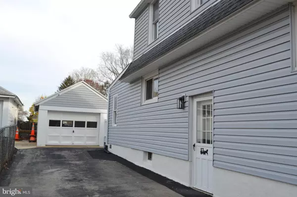 Prospect Park, PA 19076,815 SUMMIT AVE