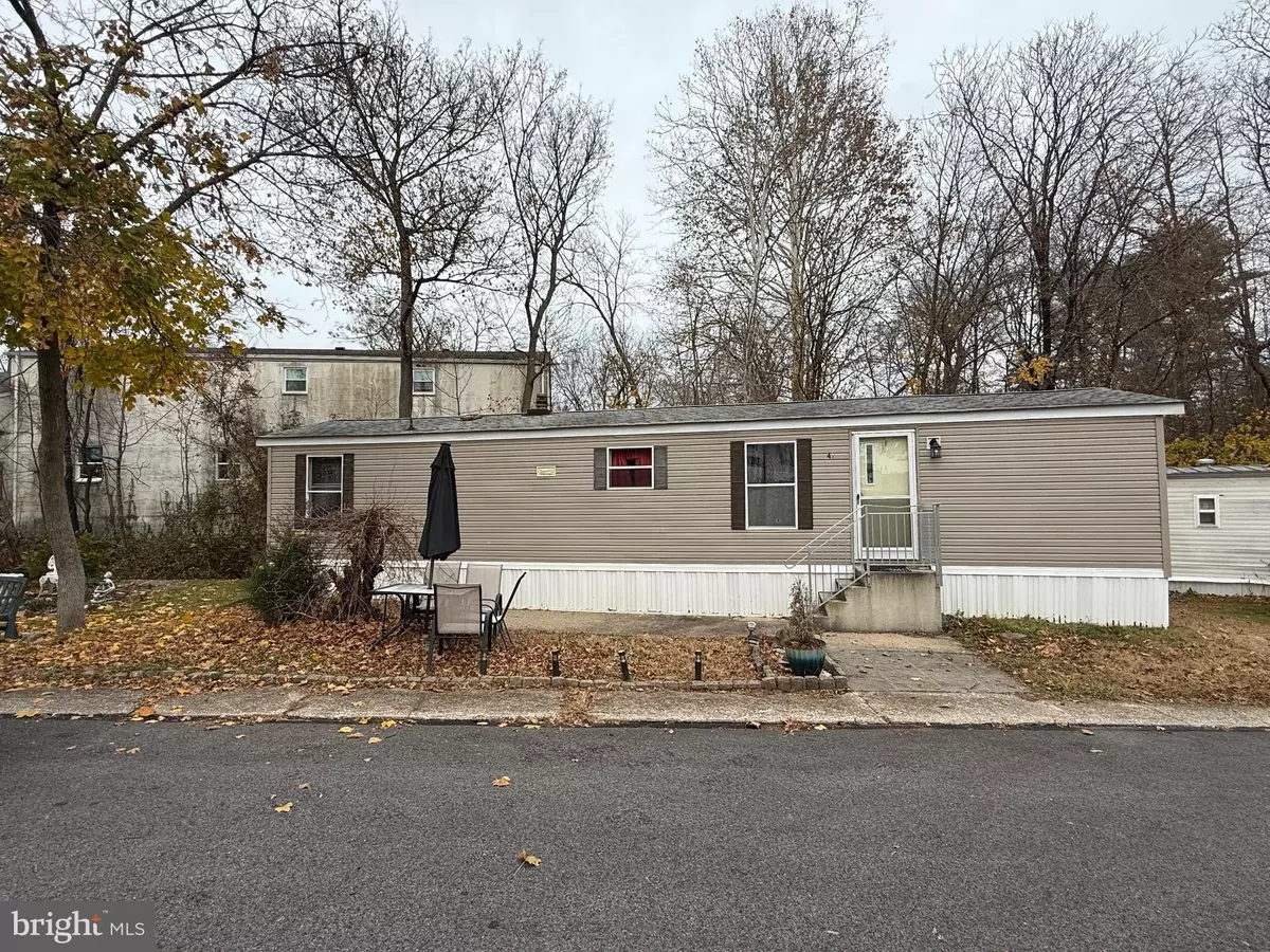 Phoenixville, PA 19460,41 TERRACE DR