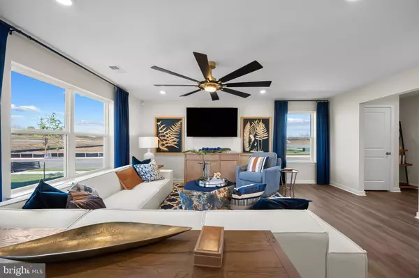 Charles Town, WV 25414,360 ECLIPSE ST