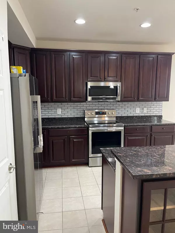 Elkridge, MD 21075,7287 ELKRIDGE CROSSING WAY