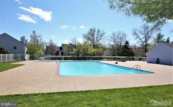 Plainsboro, NJ 08536,1018 ASPEN DR