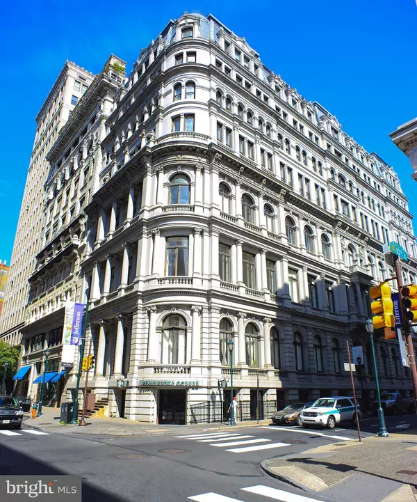 Philadelphia, PA 19107,1001-13 CHESTNUT ST #705W