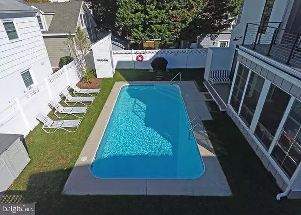 Rehoboth Beach, DE 19971,35 MARYLAND AVE