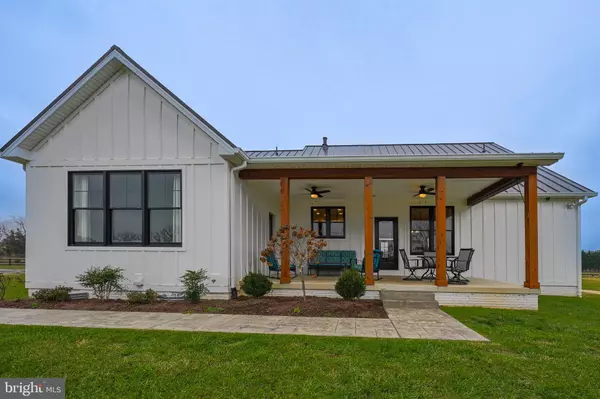 Berryville, VA 22611,165 ANCIENT OAK LN