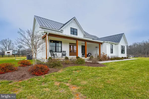 Berryville, VA 22611,165 ANCIENT OAK LN