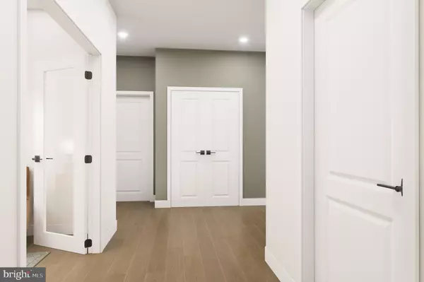 Potomac, MD 20854,1141 FORTUNE TER #109