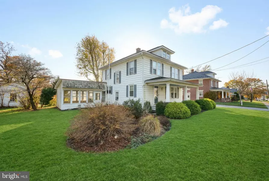 152 W YORK ST, Biglerville, PA 17307
