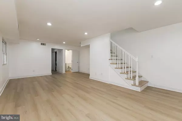 Washington, DC 20019,4604 JAY ST NE