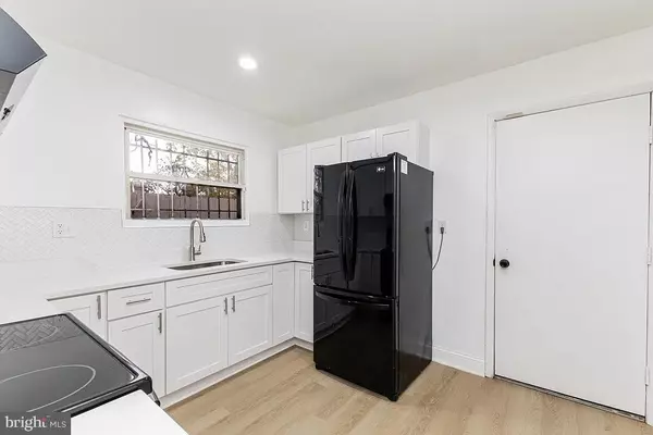 Washington, DC 20019,4604 JAY ST NE