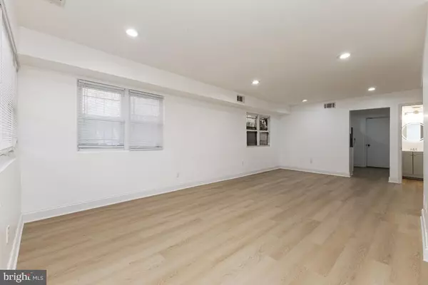 Washington, DC 20019,4604 JAY ST NE