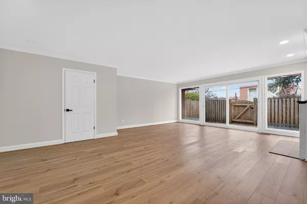 Baltimore, MD 21208,7344 PARK HEIGHTS AVE