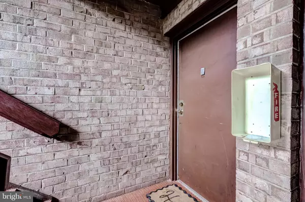 Reston, VA 20191,11643 STONEVIEW SQ #86/11C