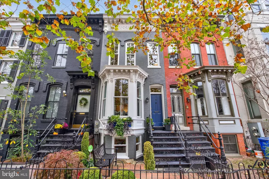 114 4TH ST NE, Washington, DC 20002