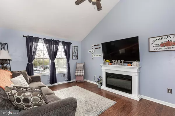 Hanover, PA 17331,25 SCENIC DR