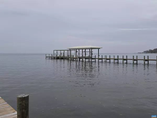 Colonial Beach, VA 22443,17 EVERGREEN DR #17