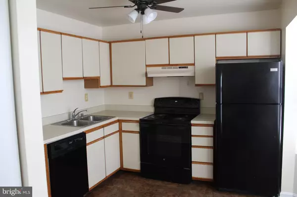 Capitol Heights, MD 20743,1316 DILLON CT