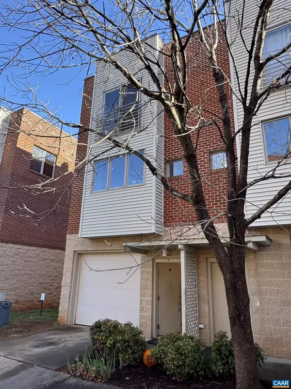 1013 LINDEN AVE #H, Charlottesville, VA 22902