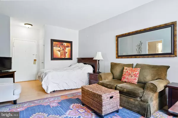 Arlington, VA 22209,1021 ARLINGTON BLVD #336