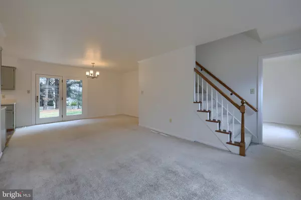 Lancaster, PA 17601,3213 MAPLECREST TER