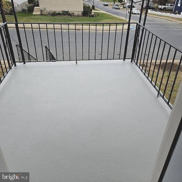 Capitol Heights, MD 20743,707 61ST AVE