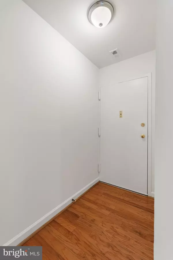 Montgomery Village, MD 20886,18715 WALKERS CHOICE RD #18715