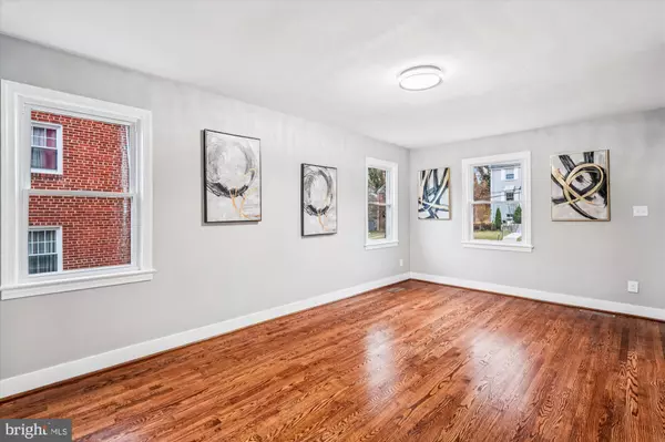 Hyattsville, MD 20782,5408 14TH PL