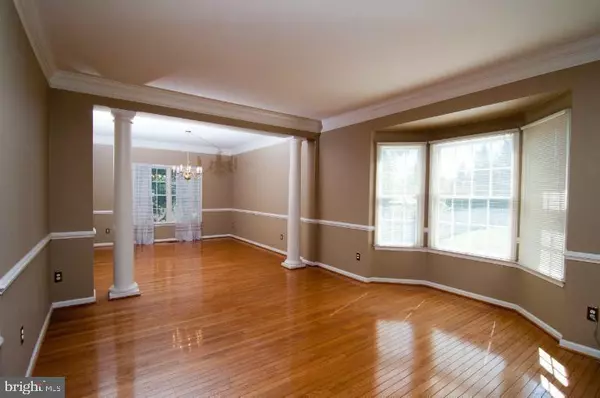 Reston, VA 20194,10838 WELBURY CT