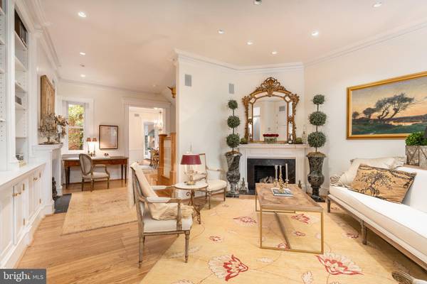 Washington, DC 20007,3070 Q ST NW