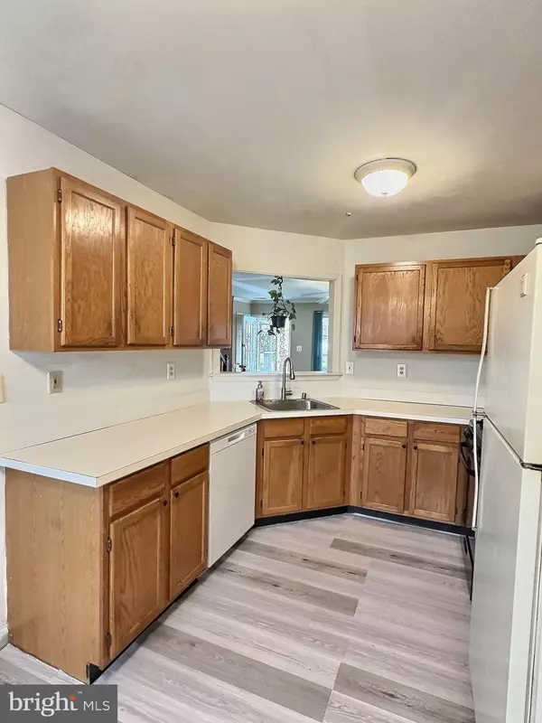 Waldorf, MD 20601,2454 SAGEWOOD CT