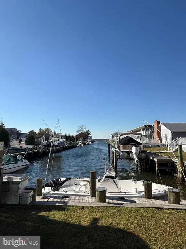 Ocean City, MD 21842,8901 RUSTY ANCHOR RD #C