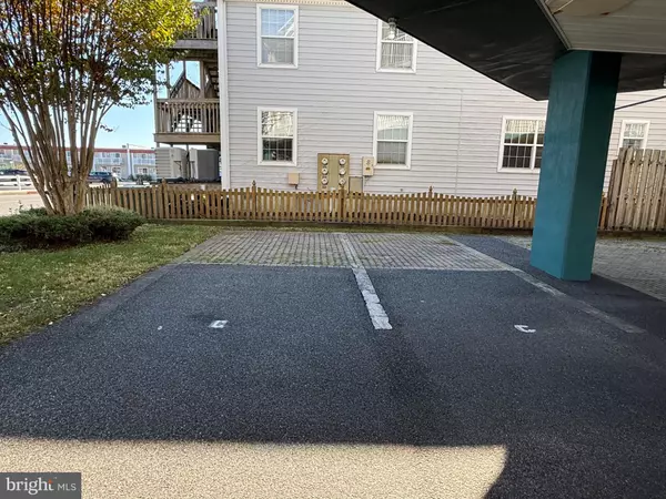 Ocean City, MD 21842,8901 RUSTY ANCHOR RD #C