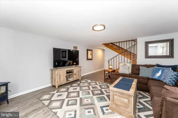 Frederick, MD 21702,6015 KEYSER LN