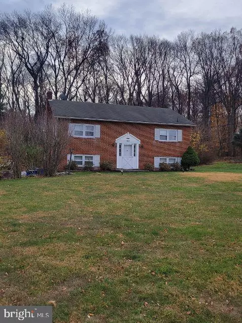 6015 KEYSER LN, Frederick, MD 21702