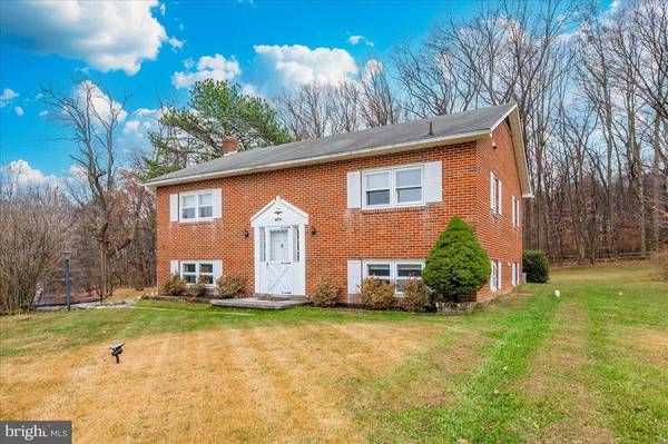 6015 KEYSER LN, Frederick, MD 21702