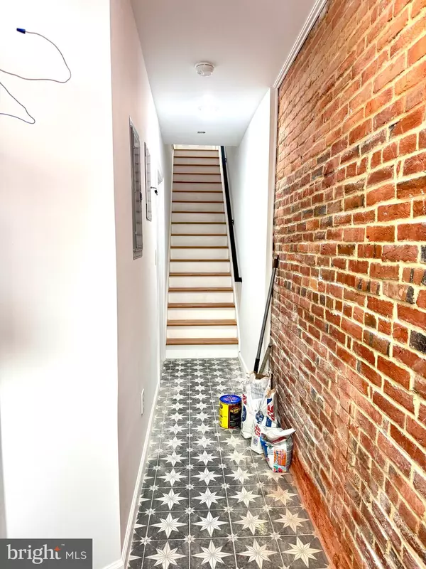 Philadelphia, PA 19147,781 S 3RD ST #1