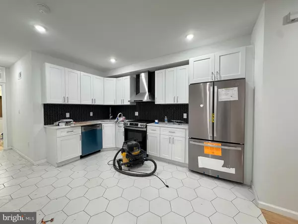 Philadelphia, PA 19147,781 S 3RD ST #1