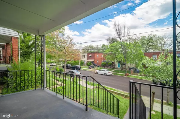 Washington, DC 20020,2014 SAVANNAH PL SE