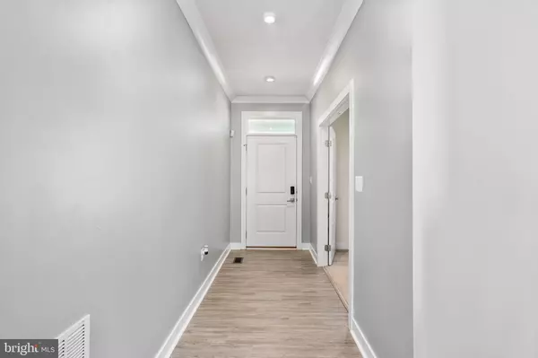 Fredericksburg, VA 22407,5360 HOLLEY OAK LN